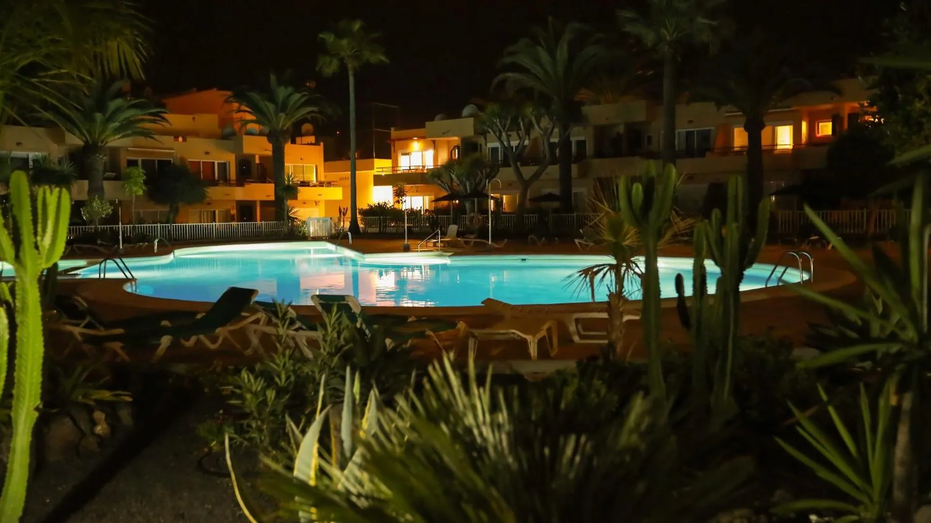 Luxury Cayetana, By Comfortable Luxury Apartman Corralejo 0*,